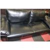Image 3 : NEW BLACK LEATHERETTE/WHITE STITCHING SOFA AND