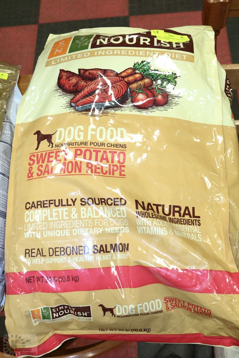 SIMPLY NOURISH DOG FOOD SWEET POTATO & SALMON 24LB