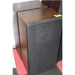 TECHNICS SB-2520 3 WAY SPEAKERS