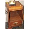 Image 1 : VINTAGE WOOD NIGHT STAND