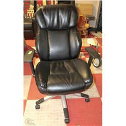 BLACK LEATHER HYDRAULIC LIFT OFFICE CHAIR