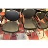 Image 1 : WOOD ARM HYDRAULIC SALON CHAIR X3