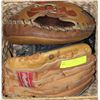 Image 1 : BASKET WITH VINTAGE GLOVES INCLUDING CATCHER