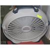Image 1 : WIND MACHINE FLOOR FAN
