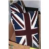 Image 1 : 2 BRITISH ACCENT PILLOWS