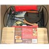Image 1 : BOX  WITH GRILLING PLANKS AND KITCHEN ACCESSORIES