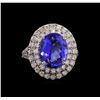 Image 2 : 14KT White Gold 5.56 ctw Tanzanite and Diamond Ring
