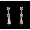 Image 1 : 10KT White Gold 0.10 ctw Diamond Earrings