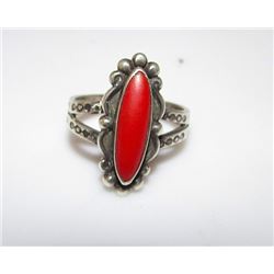 Vintage Old Pawn Native American Navajo Sterling Silver Mediterranean Coral Ring Size 6