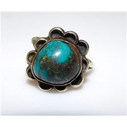 Vintage Old Pawn Native American Navajo Sterling Silver Turquoise Ring Size 4.5