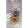 Image 2 : ROYAL DOULTON FIGURE - BEACHCOMBER