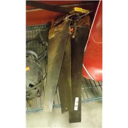 BUNDLE OF SAWS