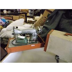 RETRO PORTABLE SEWING MACHINE- WITH CASE - PRINCET