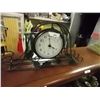Image 1 : MANTLE CLOCK