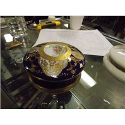 HAND PAINTED BLUE WITH GOLD TRIM - LIDDED TRINKET