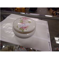 ROUND BAVARIAN TRINKET BOX WITH LID