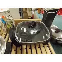 ELECTRIC FRYPAN WITH LID AND CORD