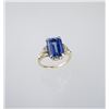 Image 1 : Vintage ladies ring set with a beautiful lab
