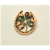 Image 13 : 6 Vintage pins costume jewelry, non gold. Est:$50-100