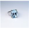 Image 1 : Striking ladies ring featuring a fine Aquamarine weighing