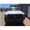 Image 2 : 04 Ford F350 Truck - Flatbed with Wooden Box