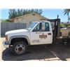 Image 8 : '01 Chevrolet 3500 HD Flatbed Truck (Lic. 325 TRB)