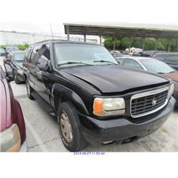 2000 - CADILLAC ESCALADE