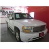 Image 1 : 2002 - GMC YUKON DENALI!