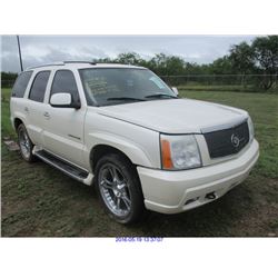 2004 - CADILLAC ESCALADE