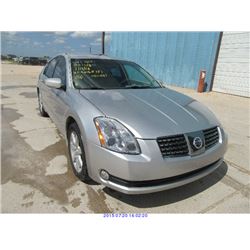 2005 - NISSAN MAXIMA