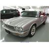 Image 2 : 2000 - JAGUAR XJ6!