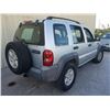 Image 5 : 2002 - JEEP LIBERTY!