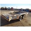 Image 4 : 2000 - MANUFACTURED FLATBED