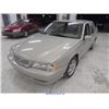 Image 2 : 2000 - VOLVO S70//RESTORED SALVAGE