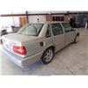 Image 4 : 2000 - VOLVO S70//RESTORED SALVAGE