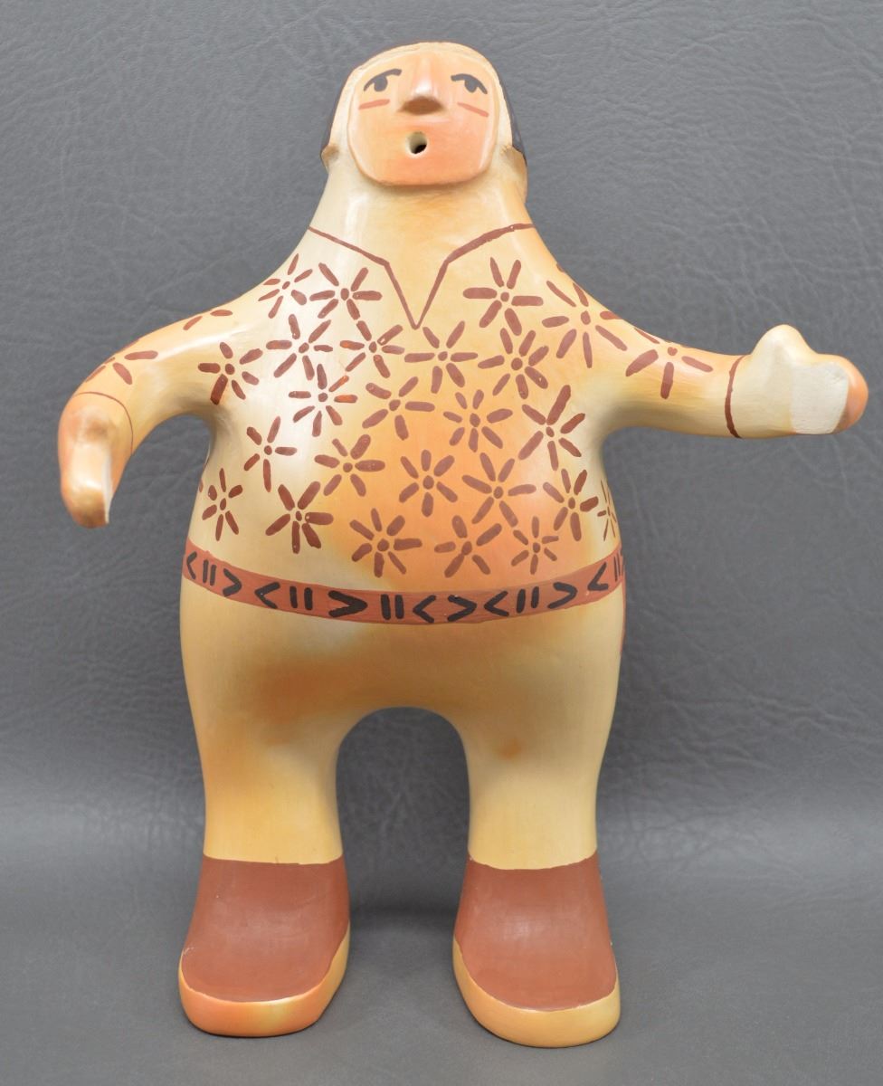 HOPI/TEWA POTTERY FIGURE BY LARSON GOLDTOOTH