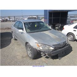 2004 - TOYOTA CAMRY