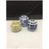 Image 1 : Porcelain jars