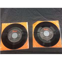 2 X VIntage Records Cyndi Lauper