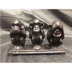 Collectible Sculptures 3 monkeys