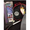 Image 2 : Assorted automotive accessories