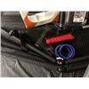 Image 4 : Assorted automotive accessories