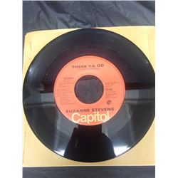 Vintage Record circa 1970 mint condition - Suzanne Stevens