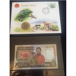 Uncirculated Collector Currency (World)