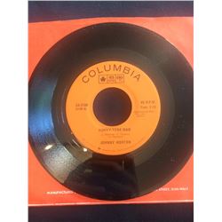 Vintage Record circa 1970 mint condition - Johnny Horton