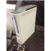 Image 2 : Xbox 360 with power chords & Controller