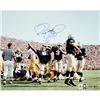 Image 1 : Jerome Bettis Vs. Michigan Arms In Air 16X20 Photo