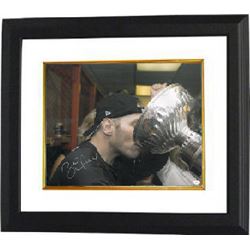 Brett Hull Signed Detroit Red Wings 16X20 Photo Custom Framed (Drinking From Stanley Cup)- JSA Holog