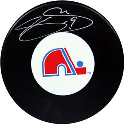 Joe Sakic Quebec Nordiques Signed Hockey Puck (AJ Sports Auth)