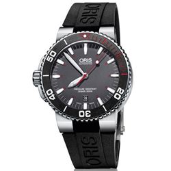 Oris  Aquis   Men Watch